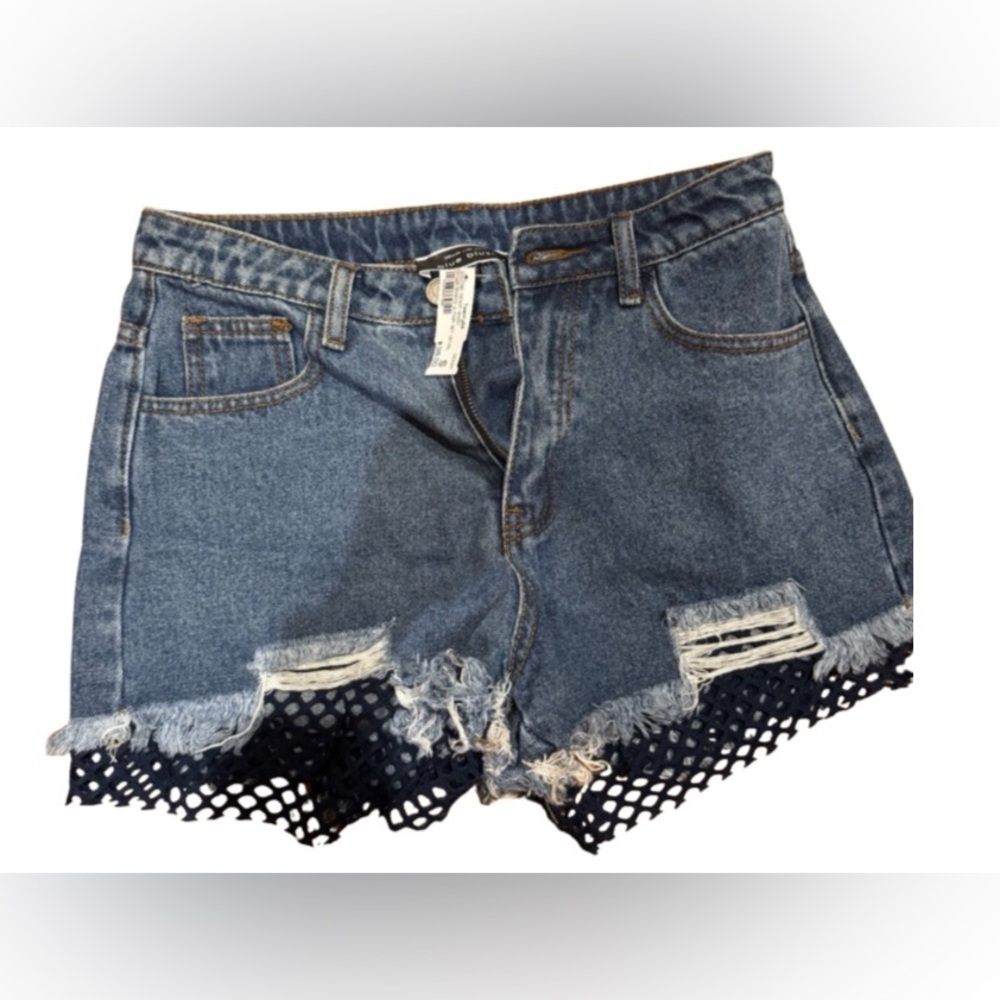 Blue Blush Classic Blue Jeans Shorts NWT